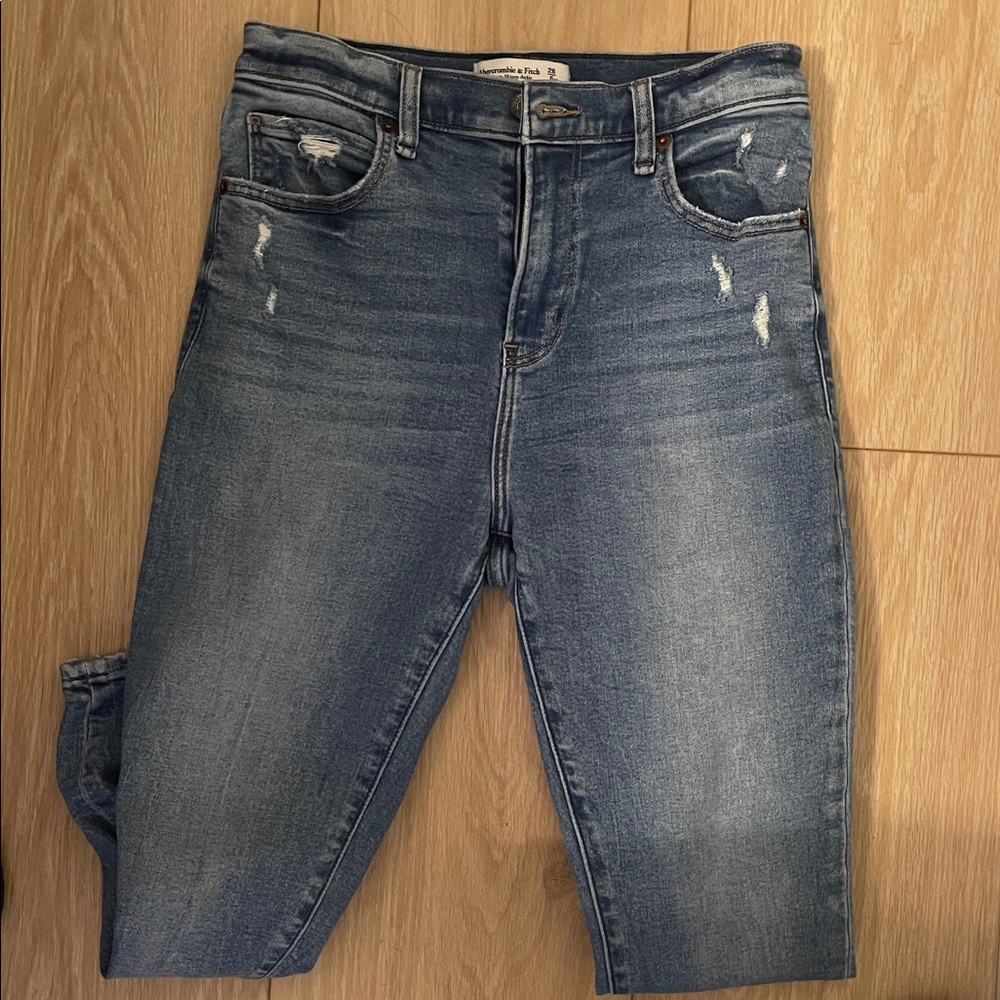 Abercrombie & Fitch women’s Denim Skinny Jeans
